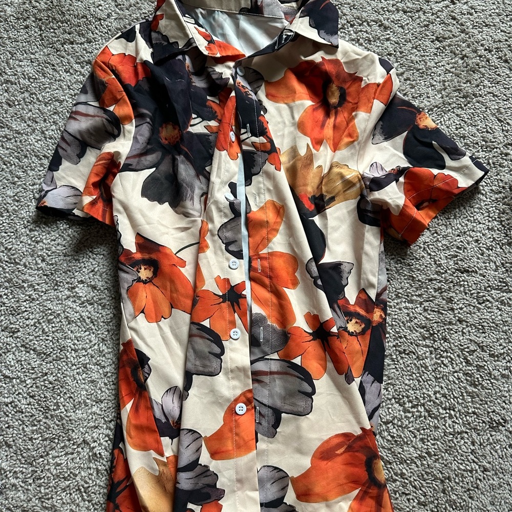 Men’s Floral Button Up